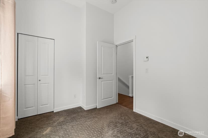 Property photo for 2157 NW Talus Drive, Issaquah photo 14