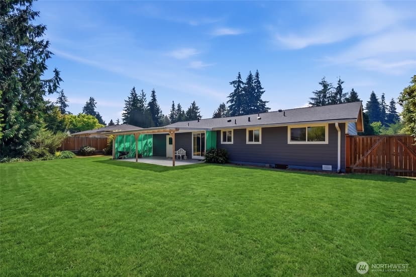 Property photo for 20621 78th Place W, Edmonds photo 22