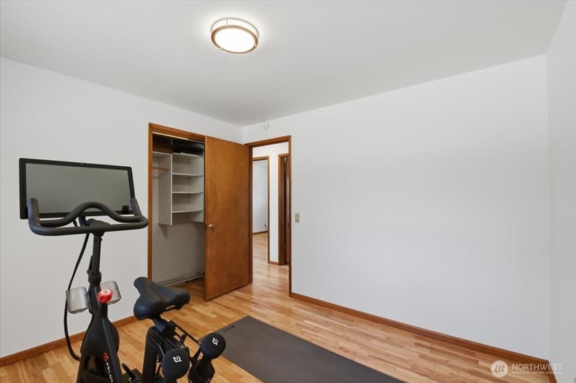 Property photo for 20621 78th Place W, Edmonds photo 19