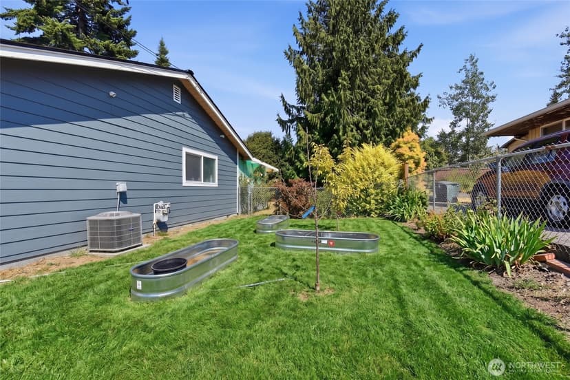 Property photo for 20621 78th Place W, Edmonds photo 23