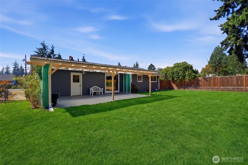 Property photo for 20621 78th Place W, Edmonds photo 21