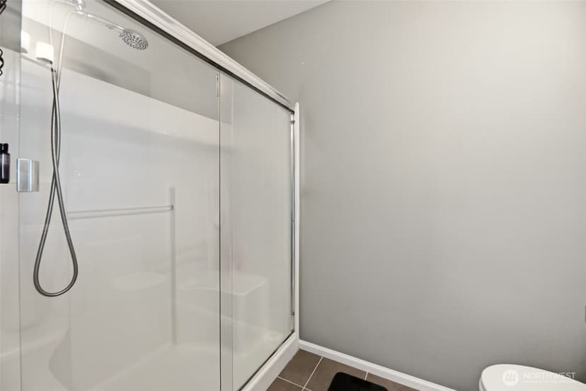 Property photo for 11202 19th Drive SE, Everett photo 11