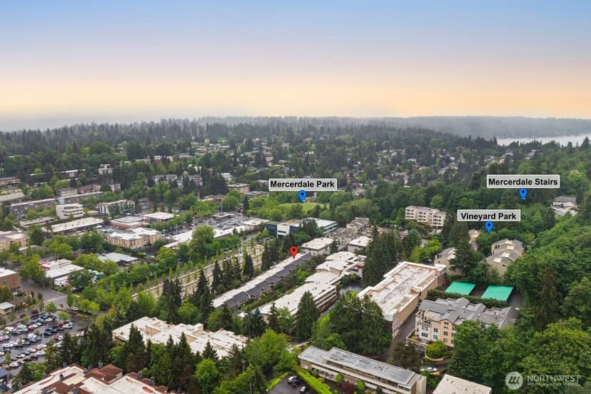 Property photo for 7639 SE 29th Street, Mercer Island photo 37