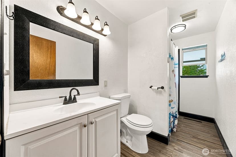 Property photo for 13720 13th Avenue Ct E, Tacoma photo 14