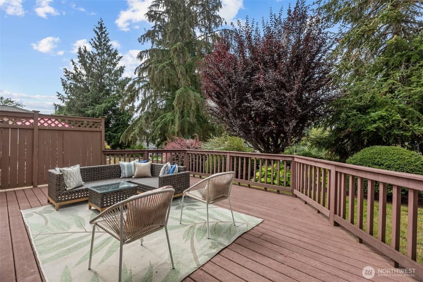 Property photo for 25417 Lake Wilderness Country Club Drive SE, Maple Valley photo 30