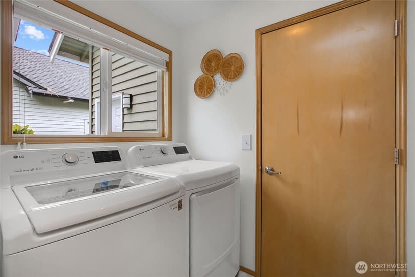 Property photo for 25417 Lake Wilderness Country Club Drive SE, Maple Valley photo 16