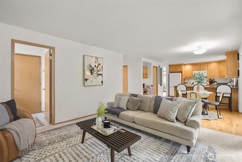 Property photo for 25417 Lake Wilderness Country Club Drive SE, Maple Valley photo 14