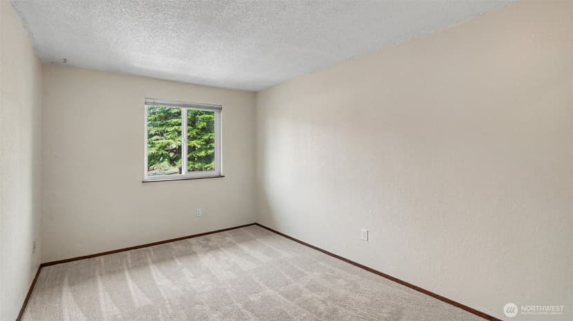 Property photo for 10021 SE 235th Place #B303, Kent photo 14