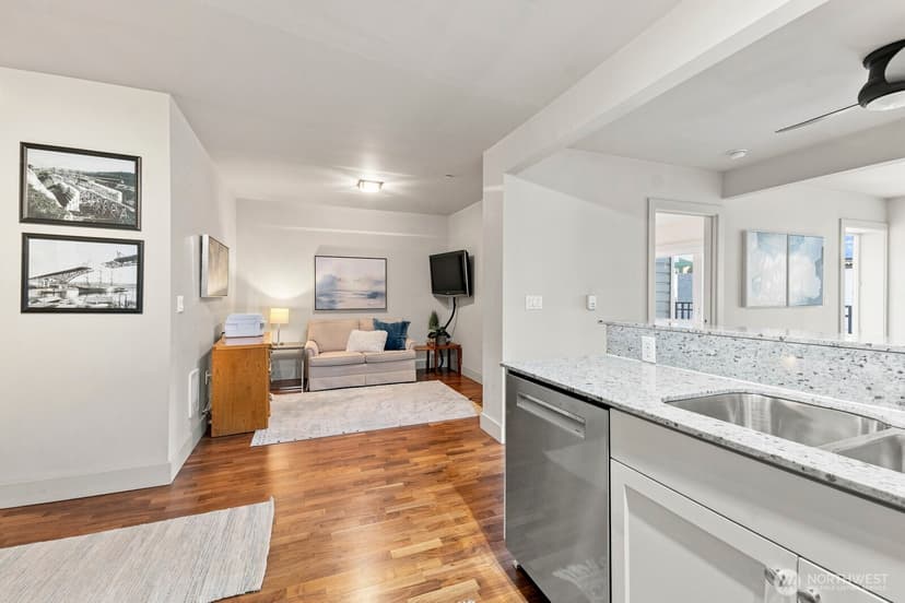 Property photo for 159 Denny Way #509, Seattle photo 19