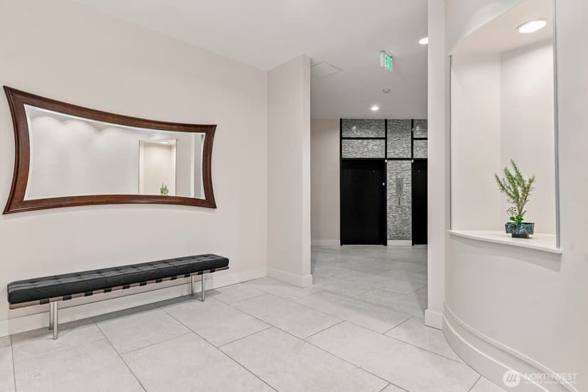Property photo for 159 Denny Way #509, Seattle photo 40
