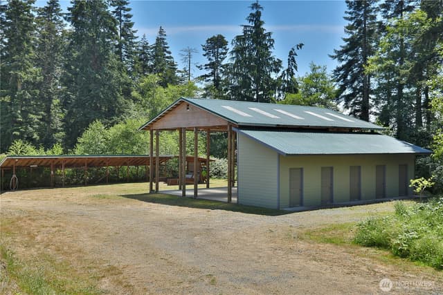 Property photo for 6621 Sills Road, Clinton photo 4