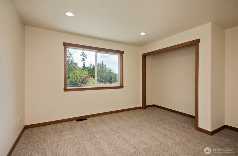 Property photo for 6621 Sills Road, Clinton photo 23