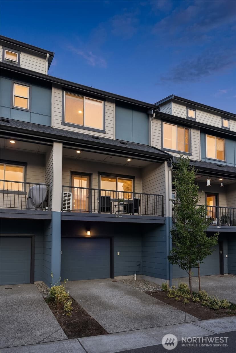 Property photo for 1053 6th Walk NE, Issaquah photo 27