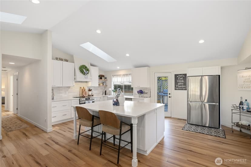 Property photo for 8708 114th Street Ct SW, Lakewood photo 10