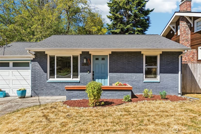 Property photo for 9227 Palatine Avenue N, Seattle photo 27