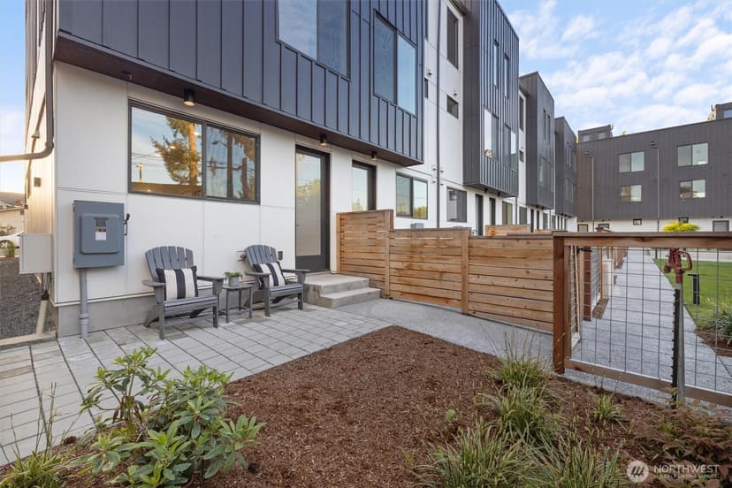 Property photo for 6614 Carleton Avenue S #A, Seattle photo 28