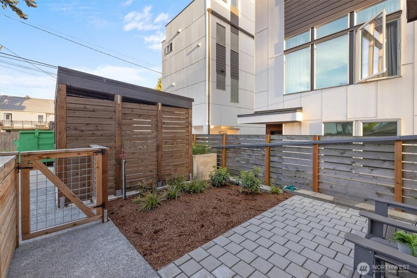 Property photo for 6614 Carleton Avenue S #A, Seattle photo 26