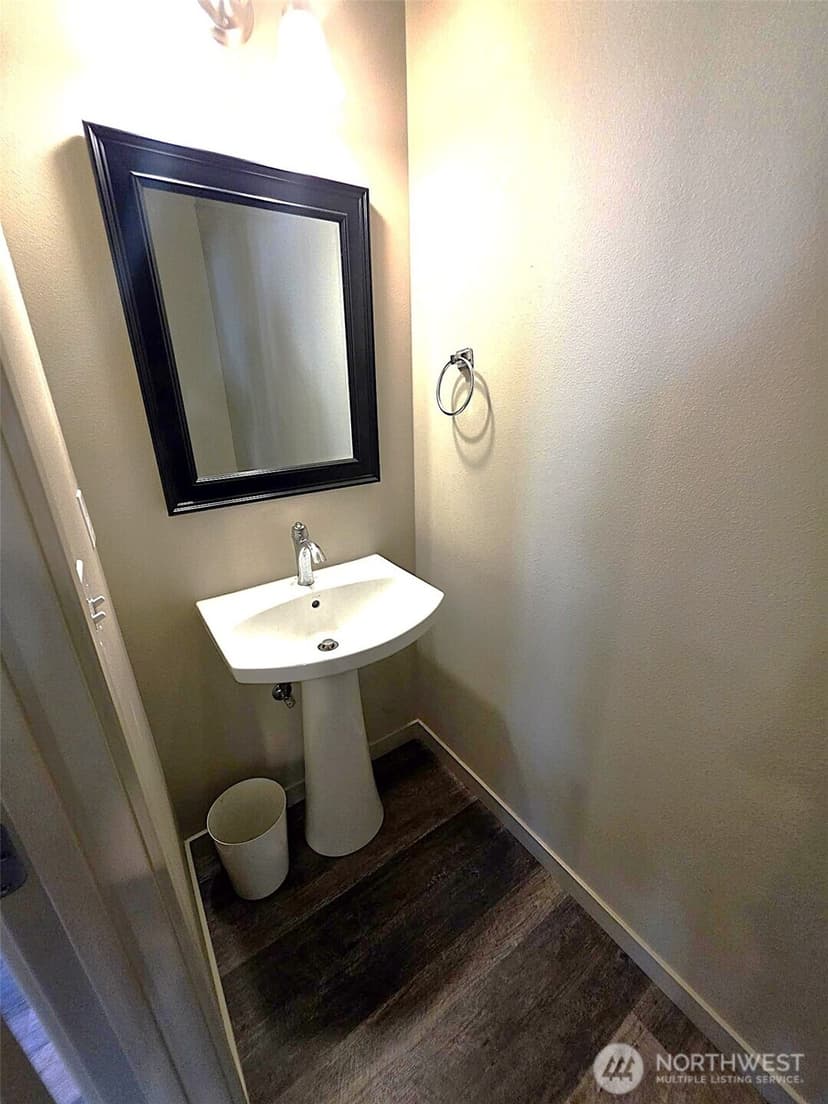 Property photo for 3704 W F Street, Bremerton photo 12