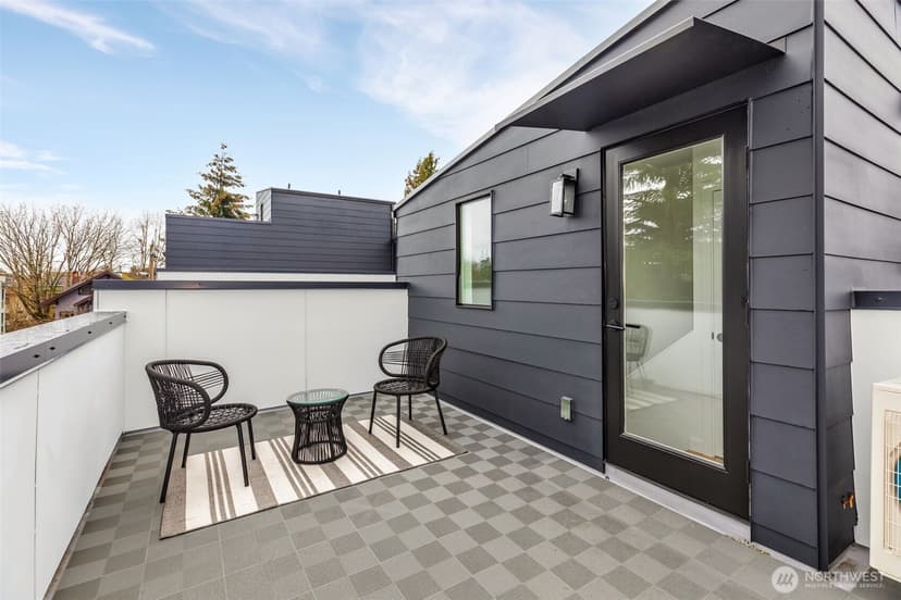 Property photo for 427 19th Avenue E, Seattle photo 27