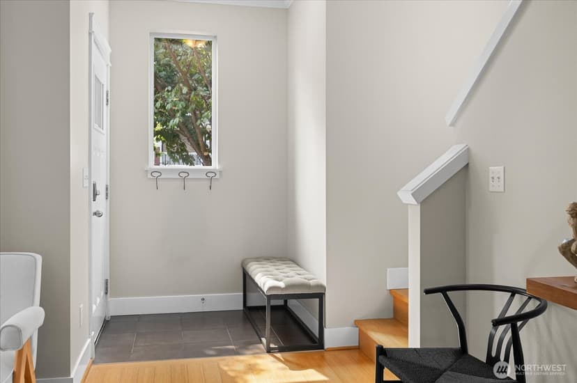 Property photo for 4148 29th Avenue S, Seattle photo 17