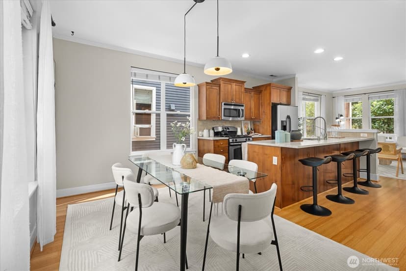 Property photo for 4148 29th Avenue S, Seattle photo 14