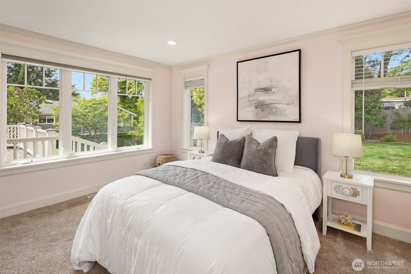 Property photo for 10030 NE 110th Street, Kirkland photo 23