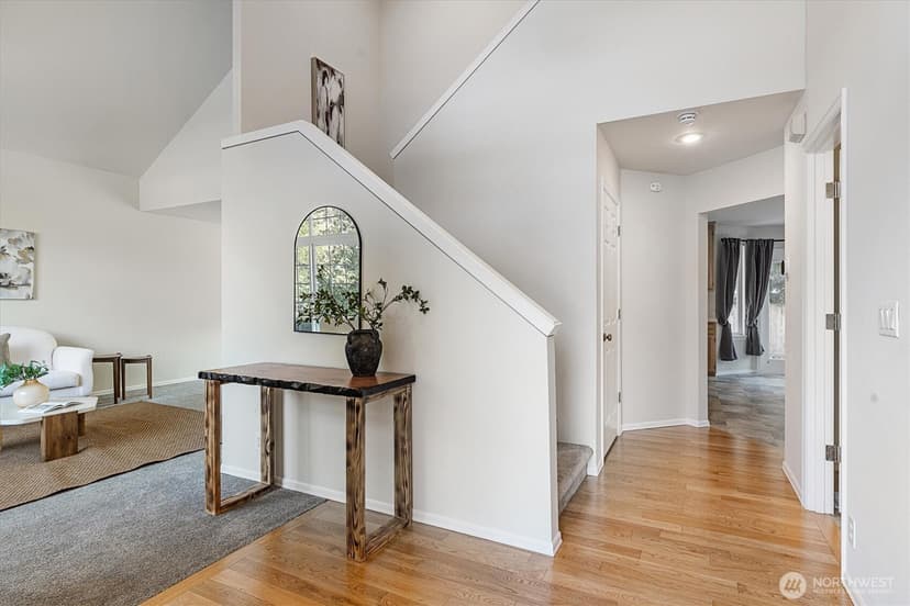 Property photo for 10325 SE 185th Place, Renton photo 4