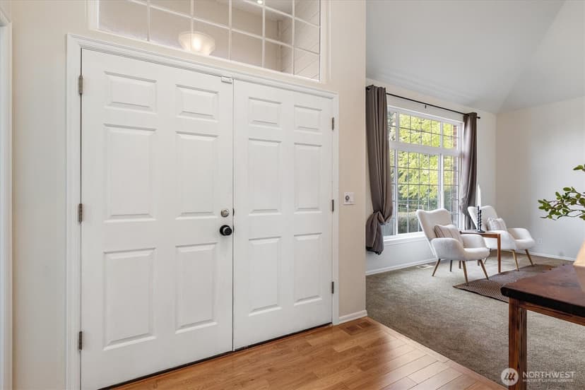 Property photo for 10325 SE 185th Place, Renton photo 6