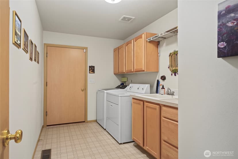 Property photo for 11128 135th Street Ct E, Puyallup photo 17