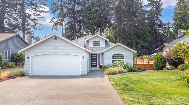 Property photo for 4019 NE 17th Street, Renton photo 2