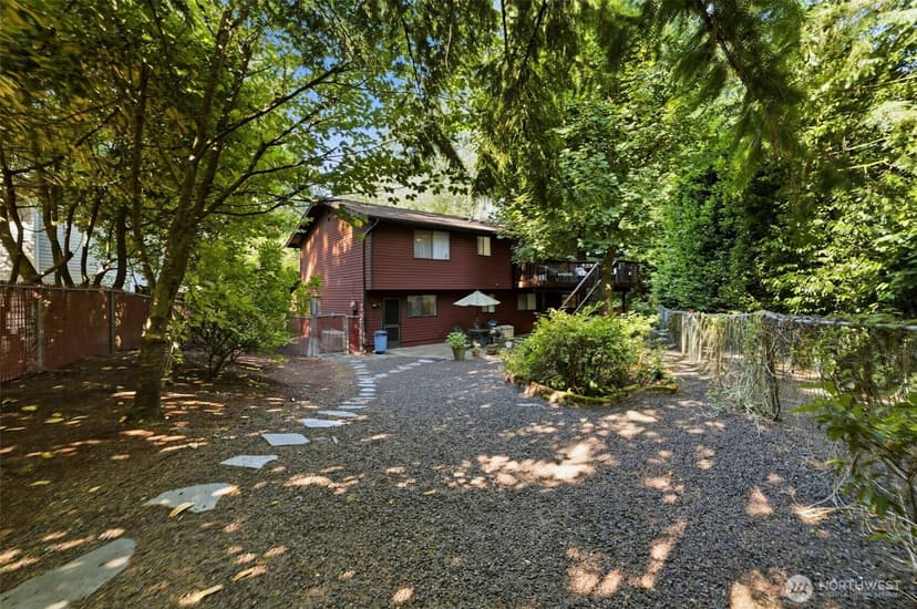 Property photo for 3325 SE Summer Place, Port Orchard photo 38
