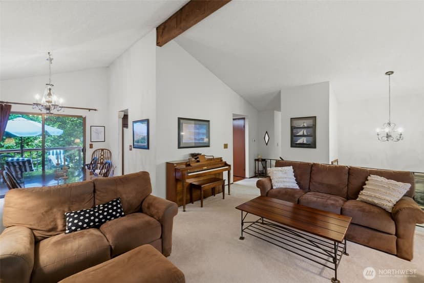 Property photo for 3325 SE Summer Place, Port Orchard photo 4