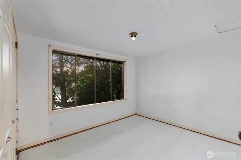 Property photo for 11127 NE Wing Point Drive, Bainbridge Island photo 22