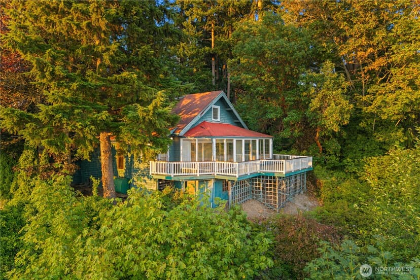 Property photo for 11127 NE Wing Point Drive, Bainbridge Island photo 6