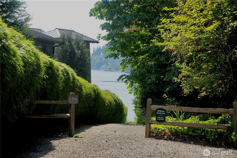 Property photo for 11127 NE Wing Point Drive, Bainbridge Island photo 29