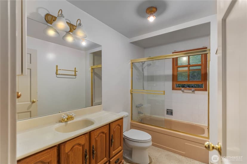 Property photo for 11127 NE Wing Point Drive, Bainbridge Island photo 27
