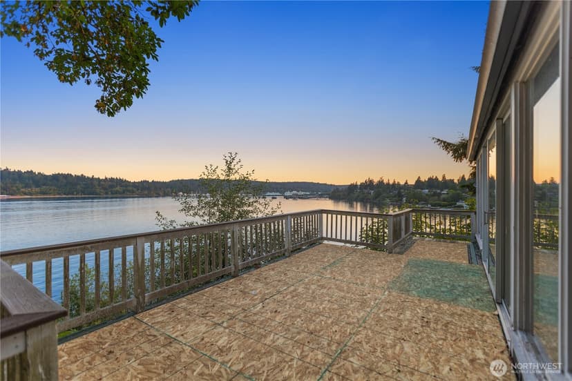 Property photo for 11127 NE Wing Point Drive, Bainbridge Island photo 11
