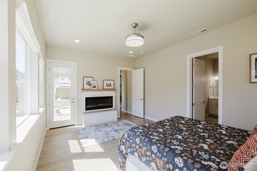 Property photo for 3800 SW Alava Court, Port Orchard photo 17