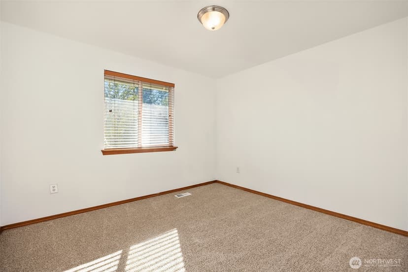 Property photo for 12421 SE 278th Place, Kent photo 24