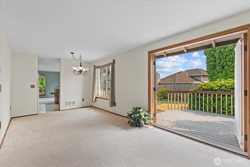 Property photo for 20704 29th Place W, Lynnwood photo 14