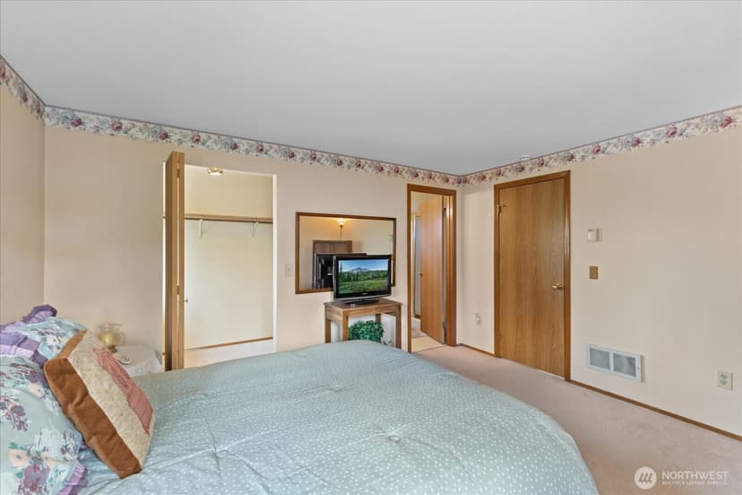Property photo for 20704 29th Place W, Lynnwood photo 26
