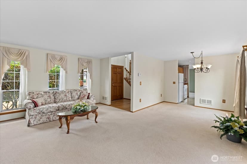 Property photo for 20704 29th Place W, Lynnwood photo 8