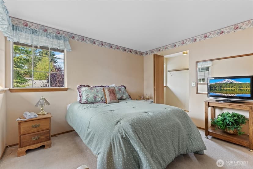 Property photo for 20704 29th Place W, Lynnwood photo 25