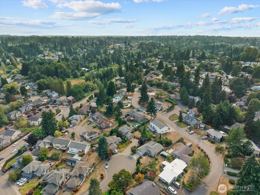 Property photo for 20704 29th Place W, Lynnwood photo 34