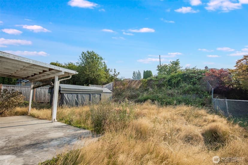Property photo for 232 Bridgeway, Everett photo 32
