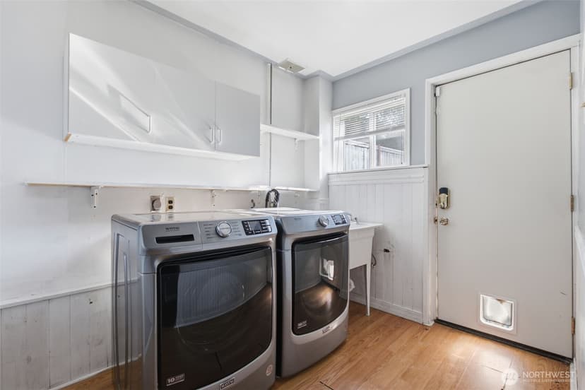 Property photo for 232 Bridgeway, Everett photo 22