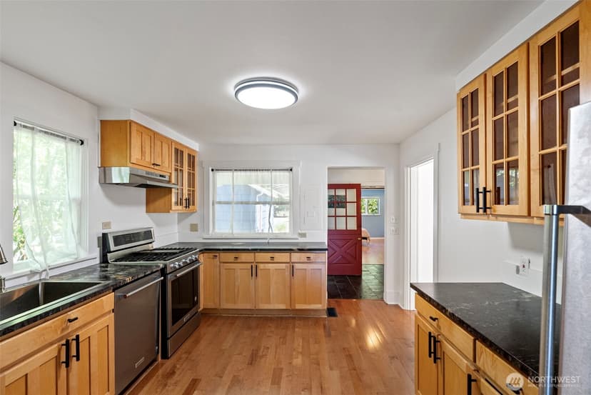 Property photo for 2611 Marine Drive, Bremerton photo 22
