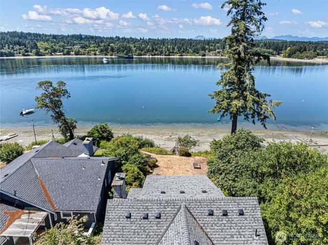 Property photo for 2611 Marine Drive, Bremerton photo 3