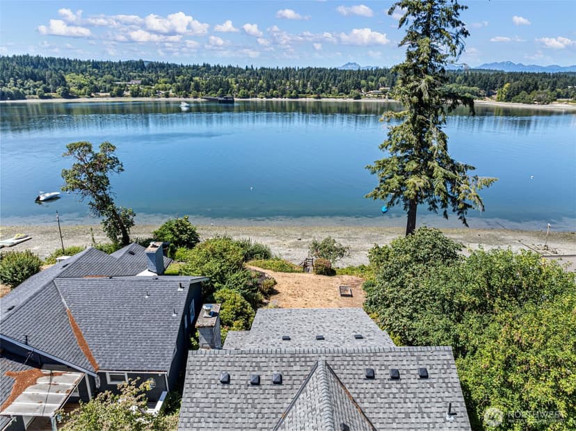 Property photo for 2611 Marine Drive, Bremerton photo 3