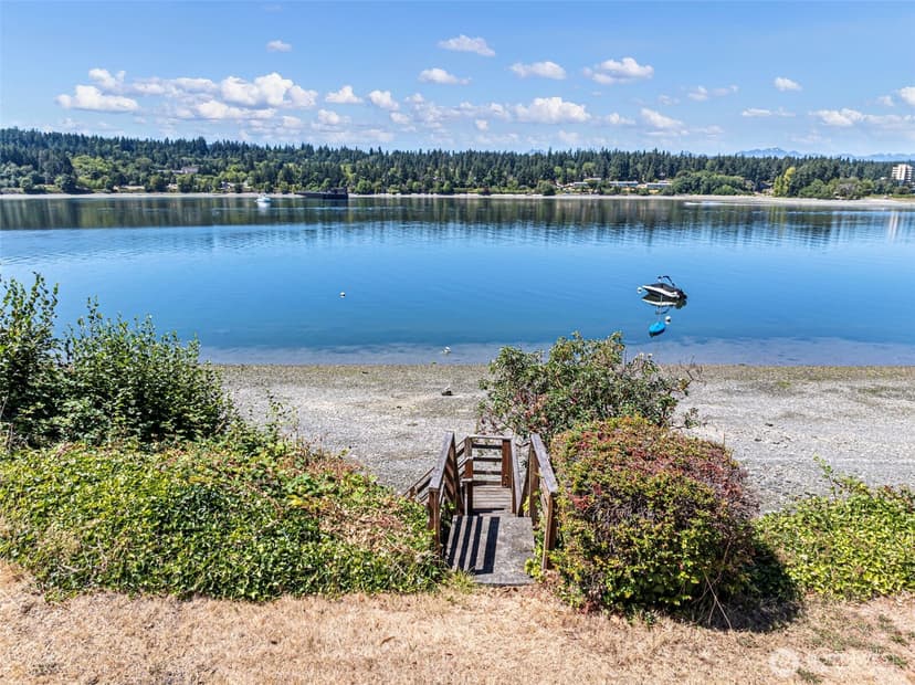 Property photo for 2611 Marine Drive, Bremerton photo 6